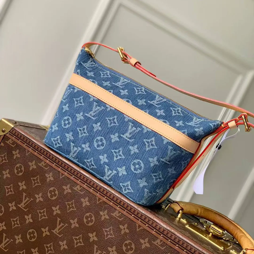 M27945 Cruiser Toiletry Bag Handbag Monogram Blue Denim