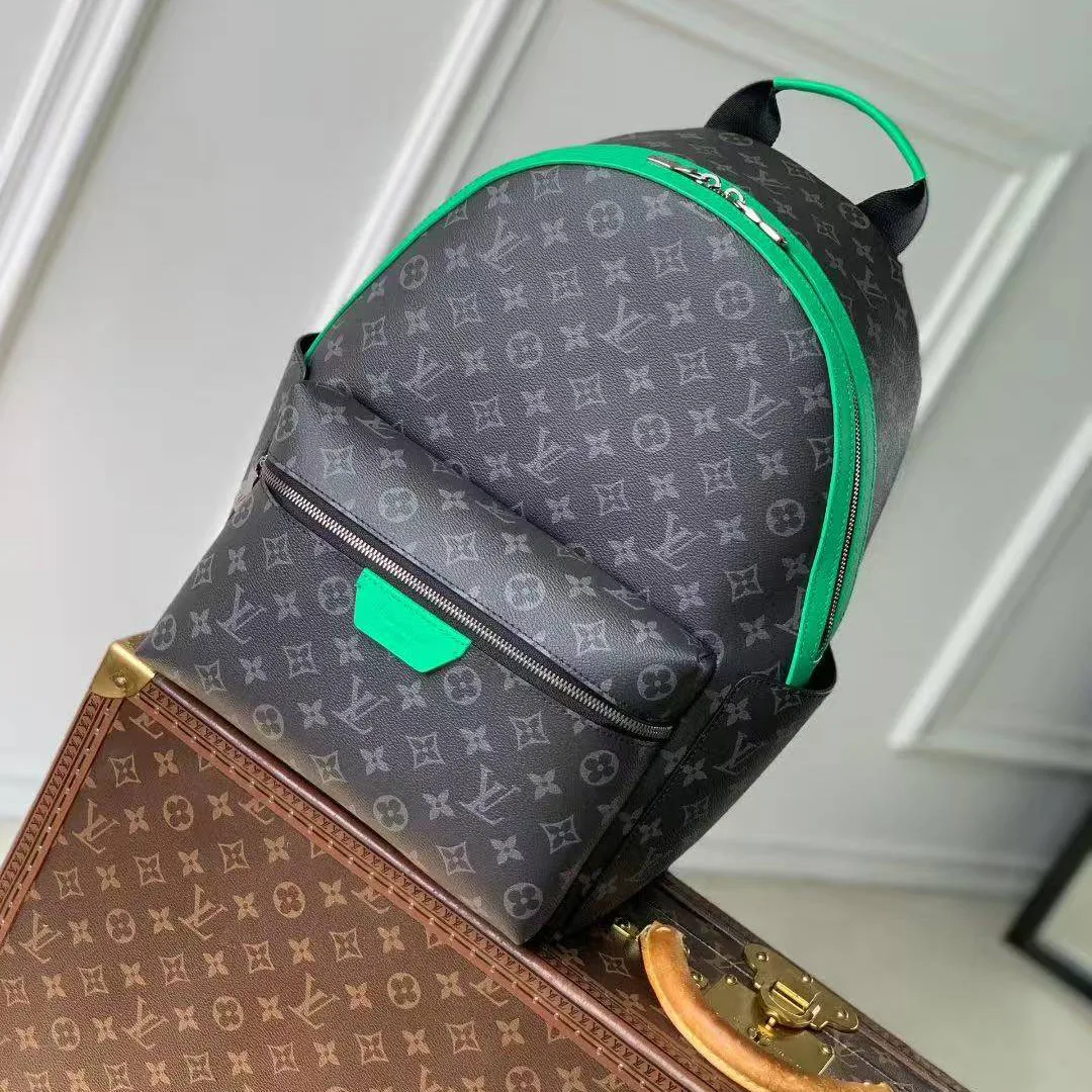 M25887 Discovery Backpack PM Monogram Eclipse Coated Canvas
