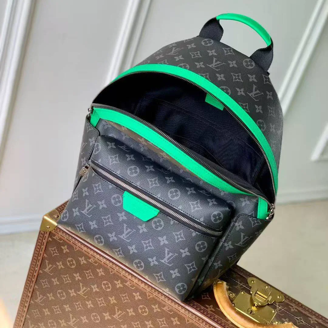 M25887 Discovery Backpack PM Monogram Eclipse Coated Canvas