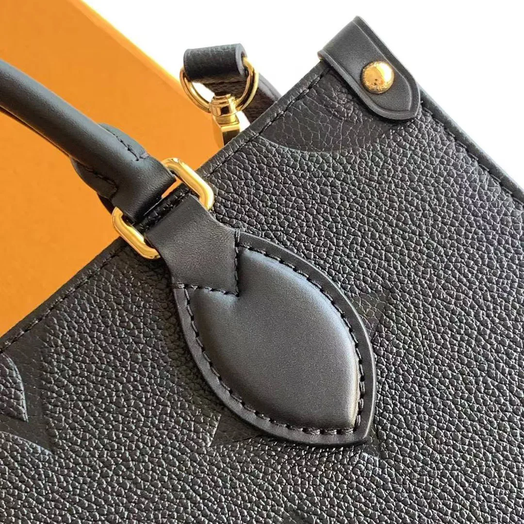 M45653 OnTheGo PM Monogram Empreinte Leather