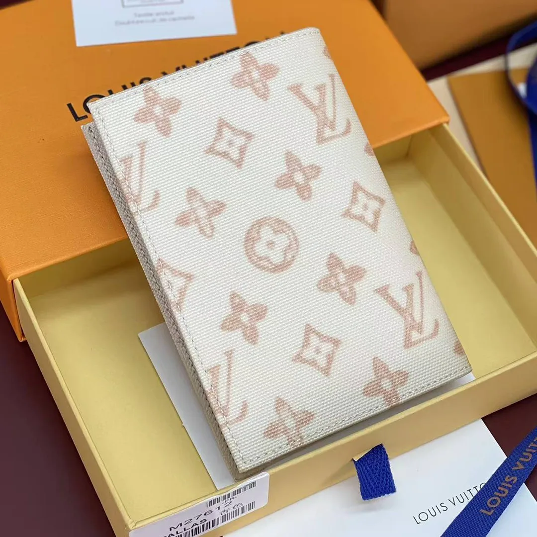 M27613 Passport Cover Monogram Origine Lin Coated Canvas