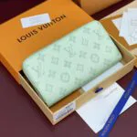 M27684 Zippy Wallet Monogram Origine Vert Asnières Coated Canvas - M27613 1 M27684 Zippy Wallet Monogram Origine Vert Asnières Coated Canvas