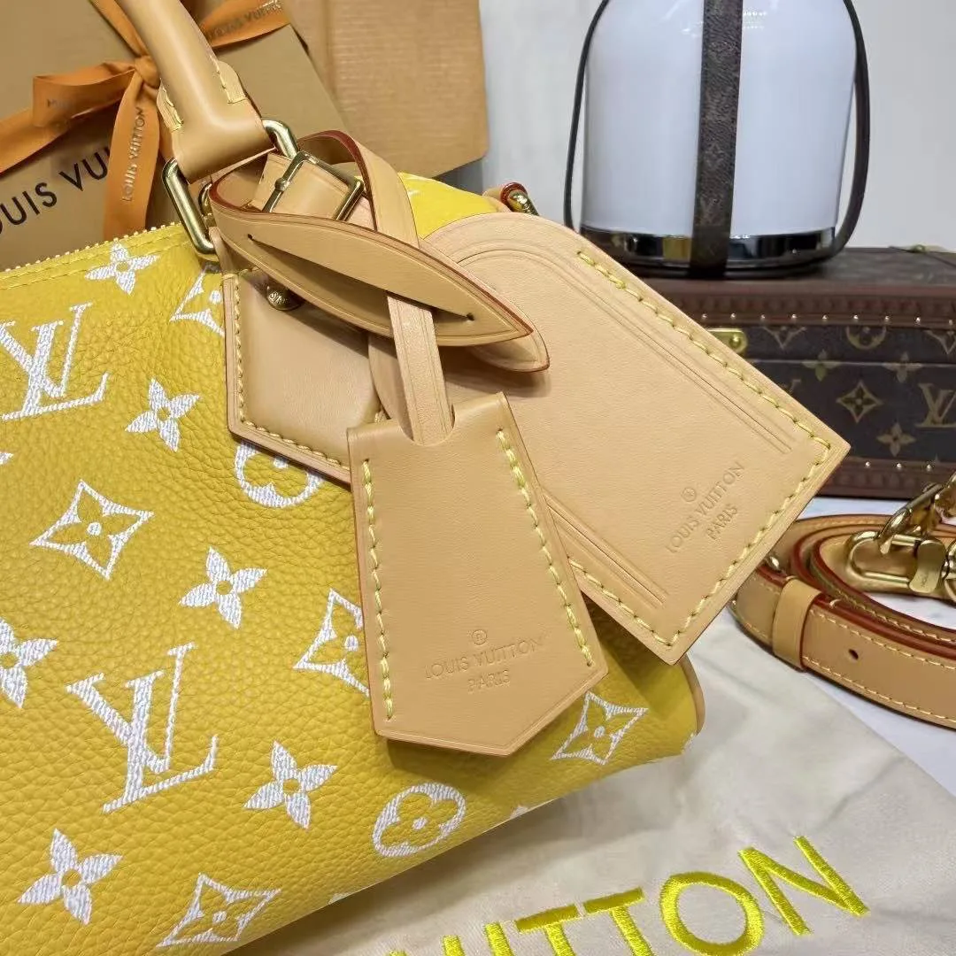 M28186 Speedy P9 Bandoulière 20 Yellow Monogram Calfskin Leather