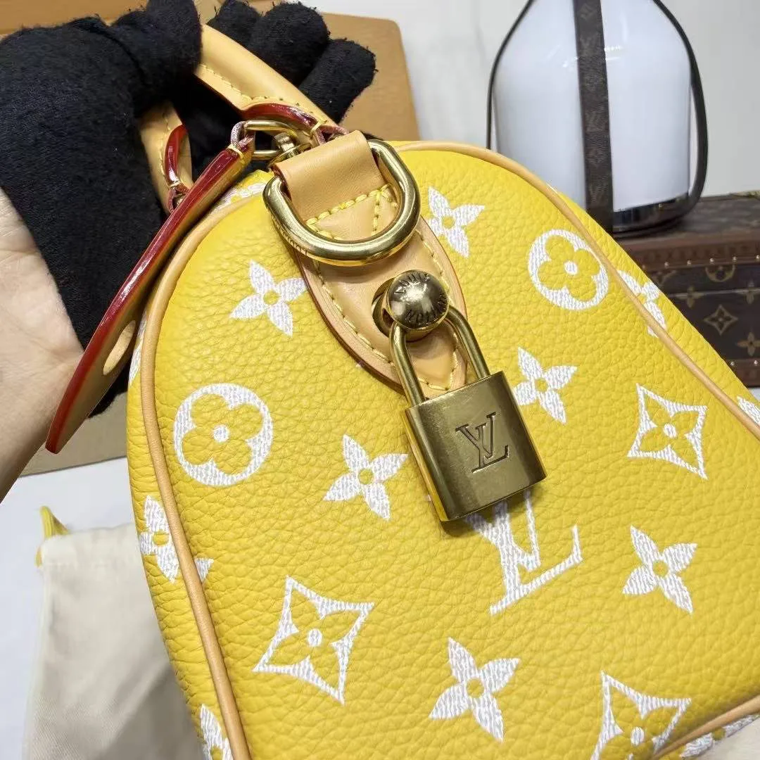 M28186 Speedy P9 Bandoulière 20 Yellow Monogram Calfskin Leather