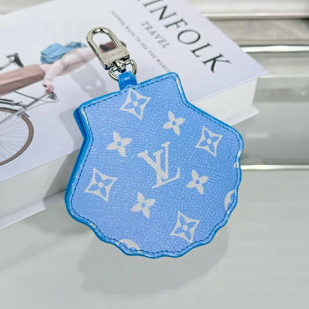 M02620 Shell Bag Charm Monogram Canvas