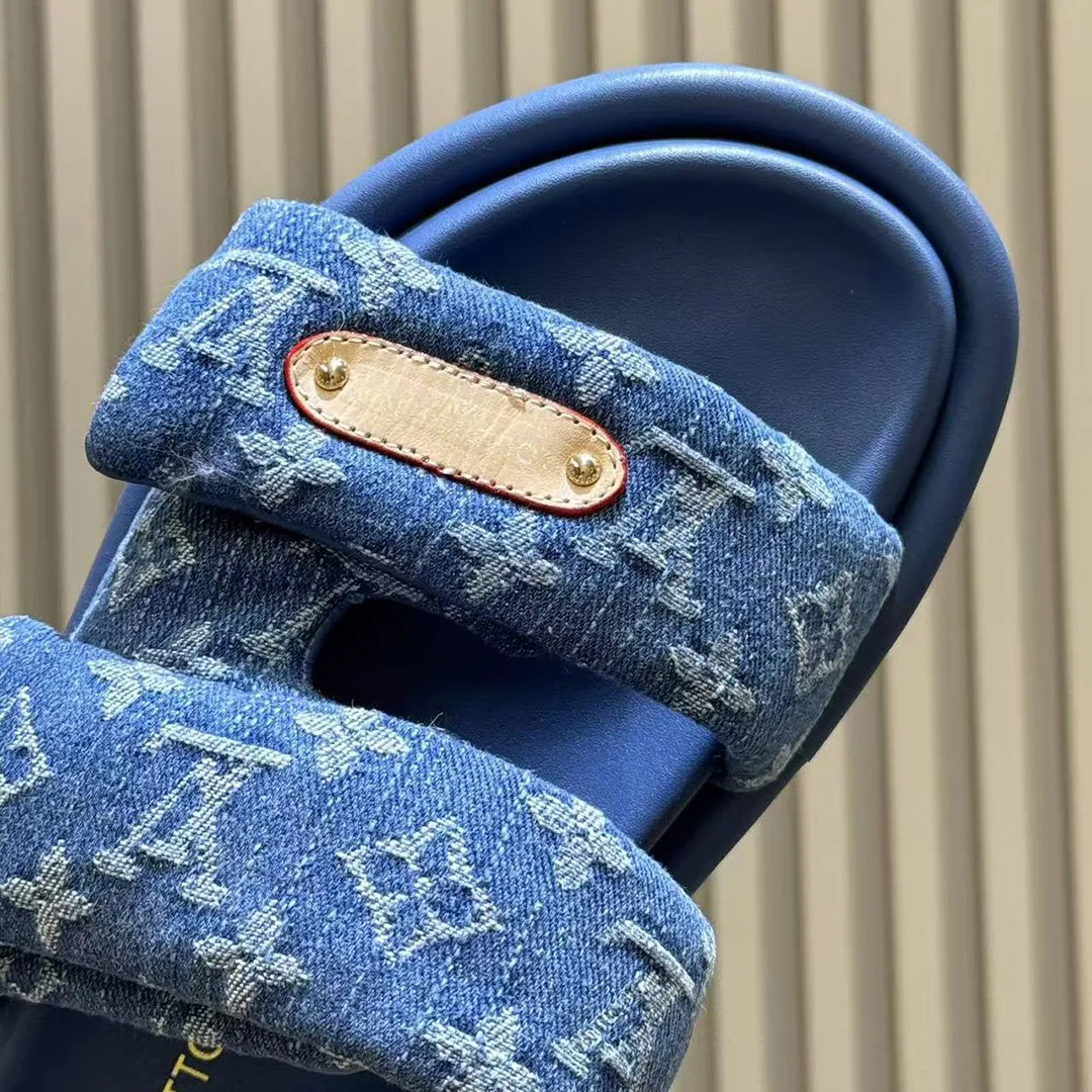 1AJN80 Pool Pillow Comfort Mule Monogram Denim