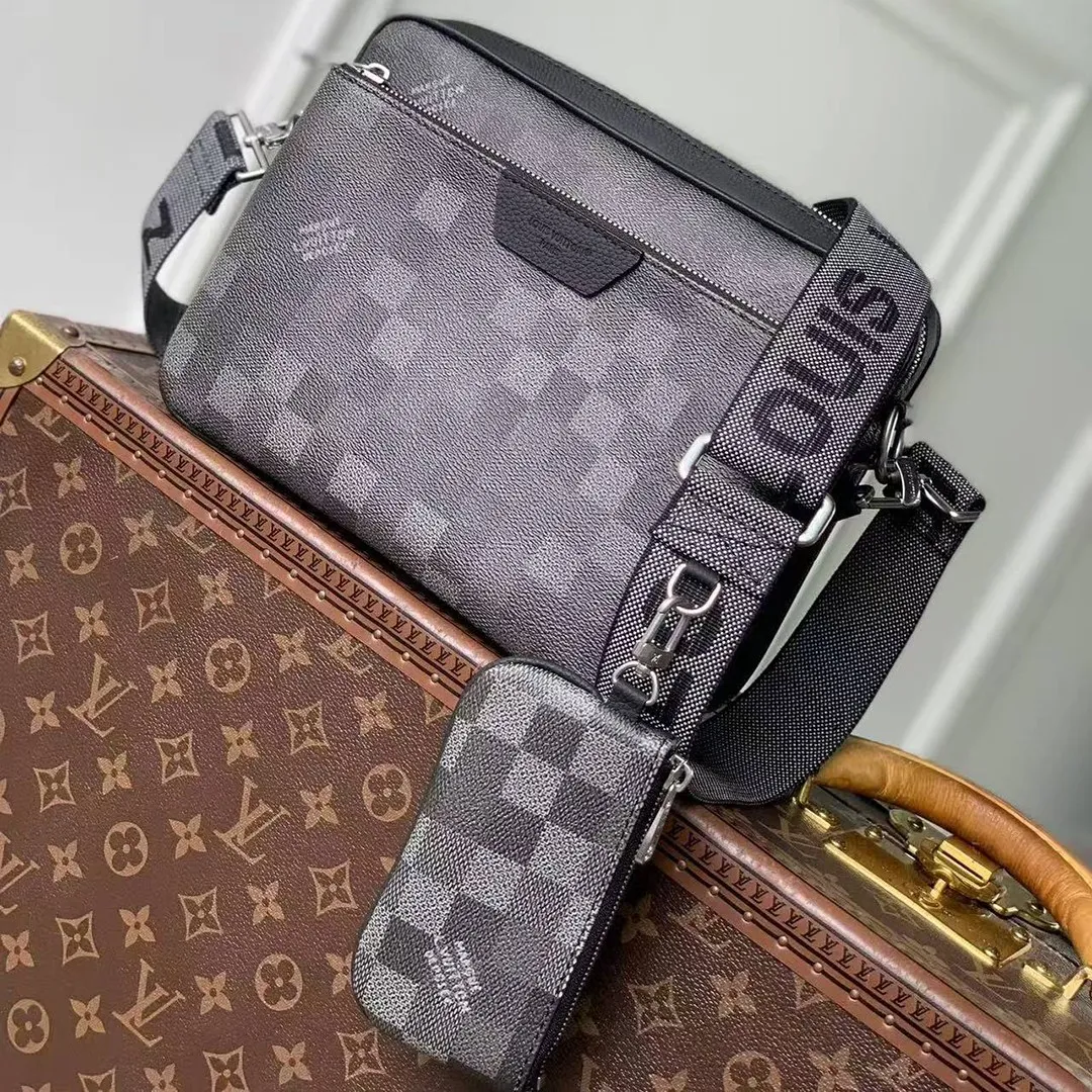 M28602 Trio Messenger Black Damouflage Coated Canvas
