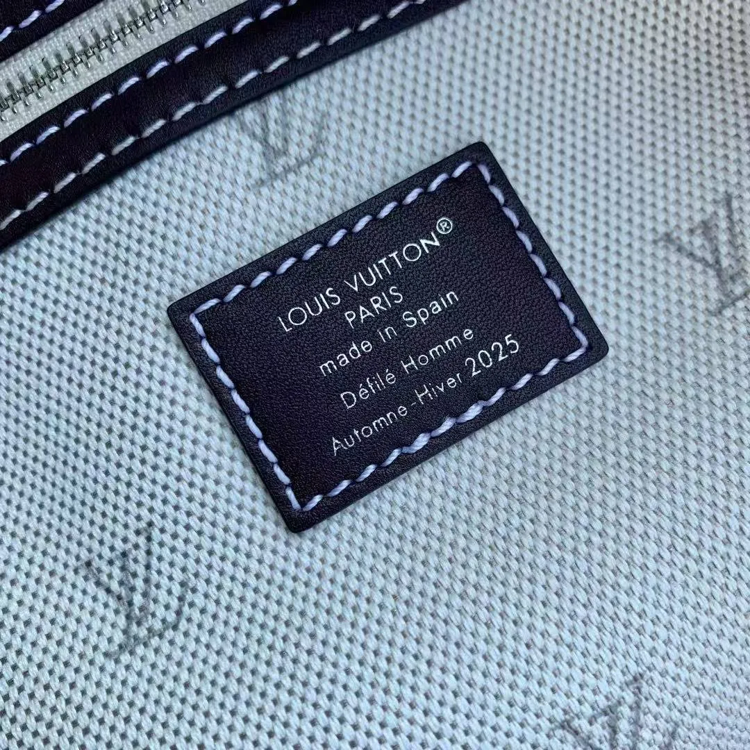 M26127 Keepall Bandoulière 50 Tan Monogram Suede Leather