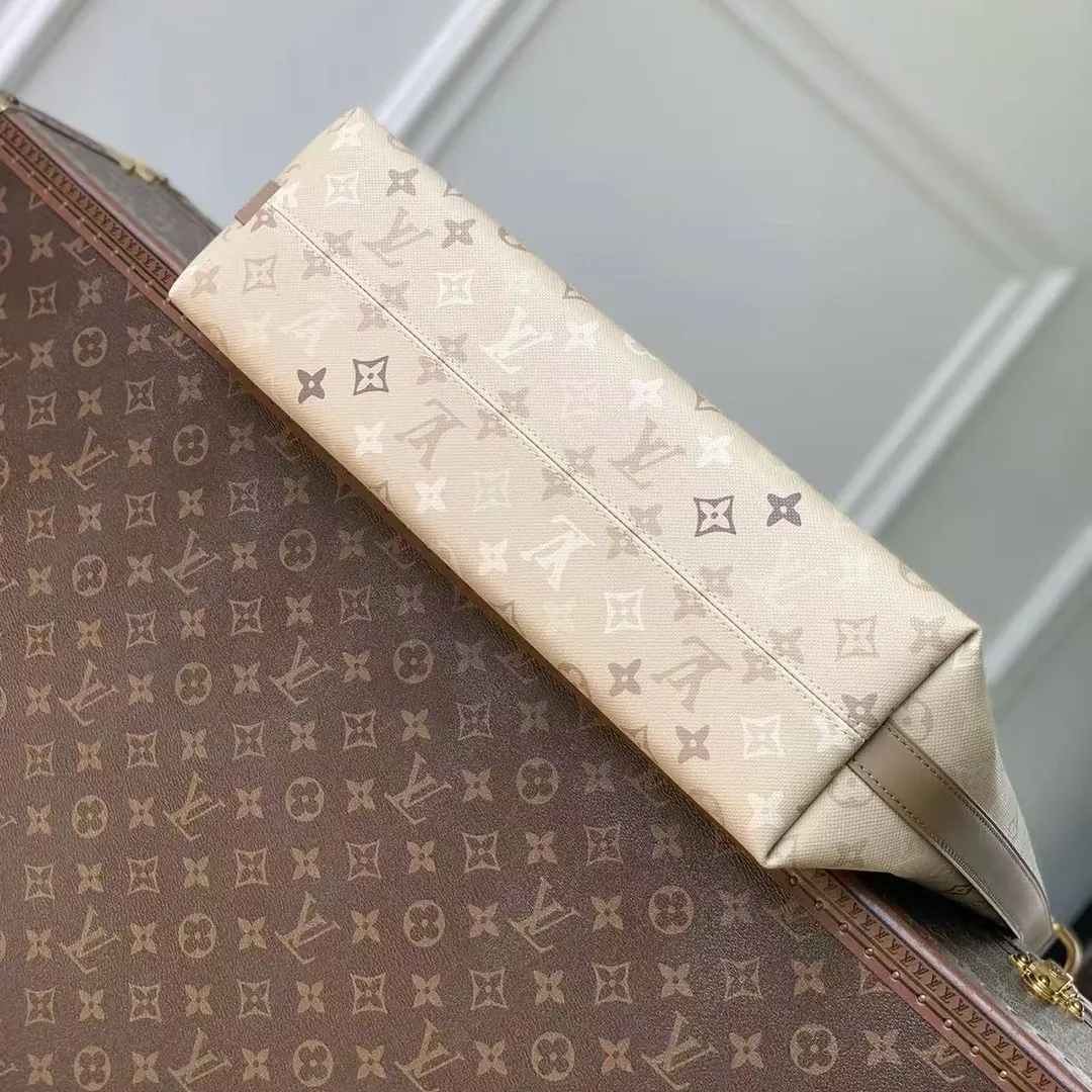 M26931 Vagabond Hobo Monogram Heritage Men's Bags Sand Beige Monogram Surplus Coated Canvas Handbags