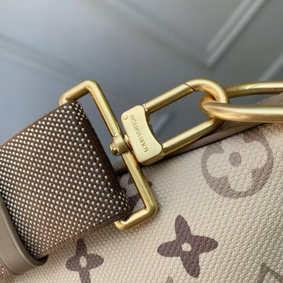 M26931 Vagabond Hobo Monogram Heritage Men's Bags Sand Beige Monogram Surplus Coated Canvas Handbags
