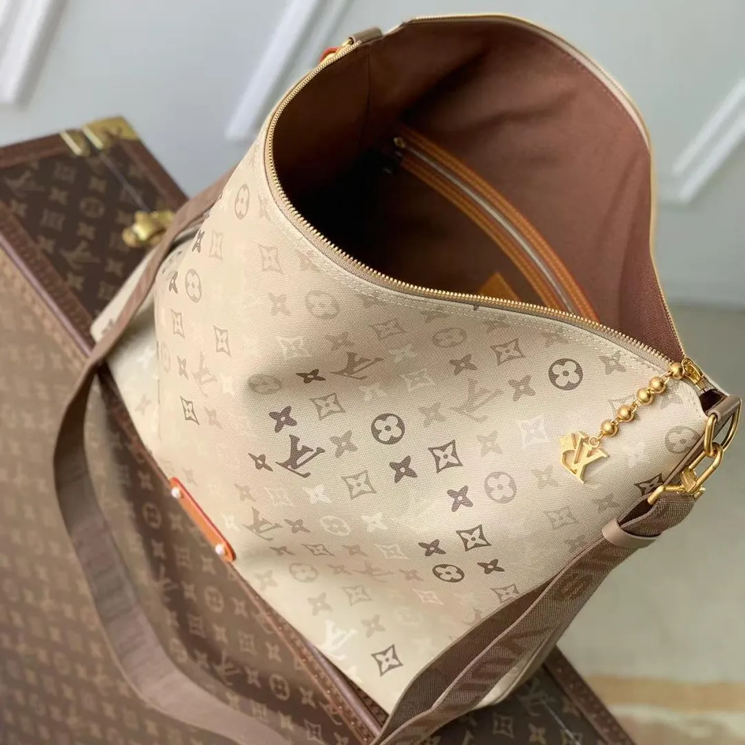 M26931 Vagabond Hobo Monogram Heritage Men's Bags Sand Beige Monogram Surplus Coated Canvas Handbags