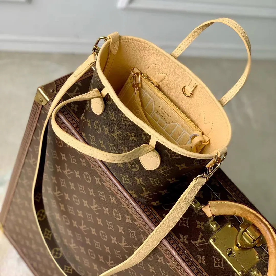 M29228 Reversible Neverfull Bandoulière Inside Out BB Monogram Banane Cowhide Leather Monogram Coated Canvas