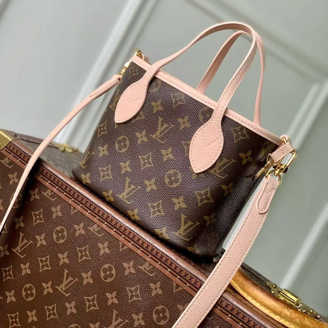 M25657 Reversible Neverfull Bandoulière Inside Out BB Monogram Limestone Cowhide Leather Monogram Coated Canvas