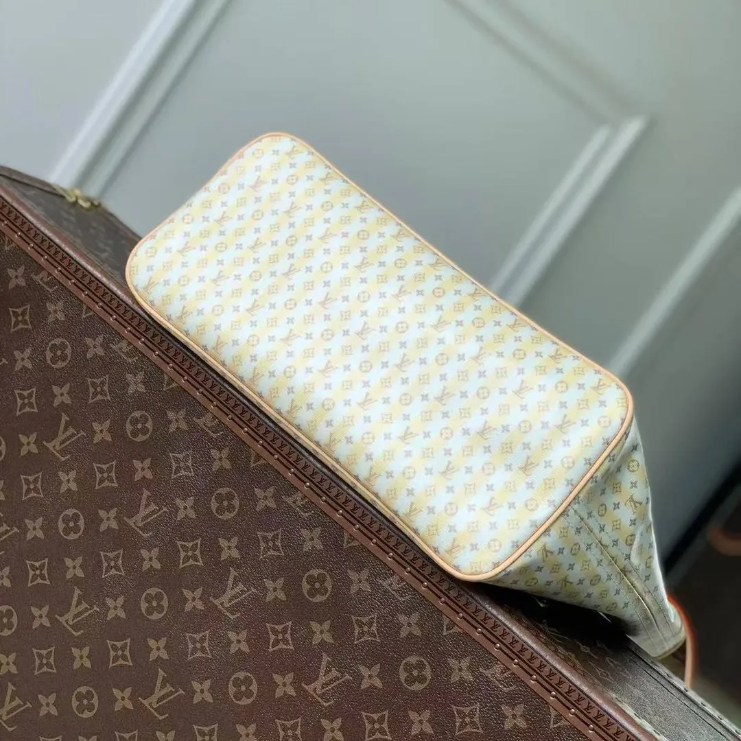 M28457 Neverfull MM Bags L.V Stamp Banane Monogram Coated Canvas