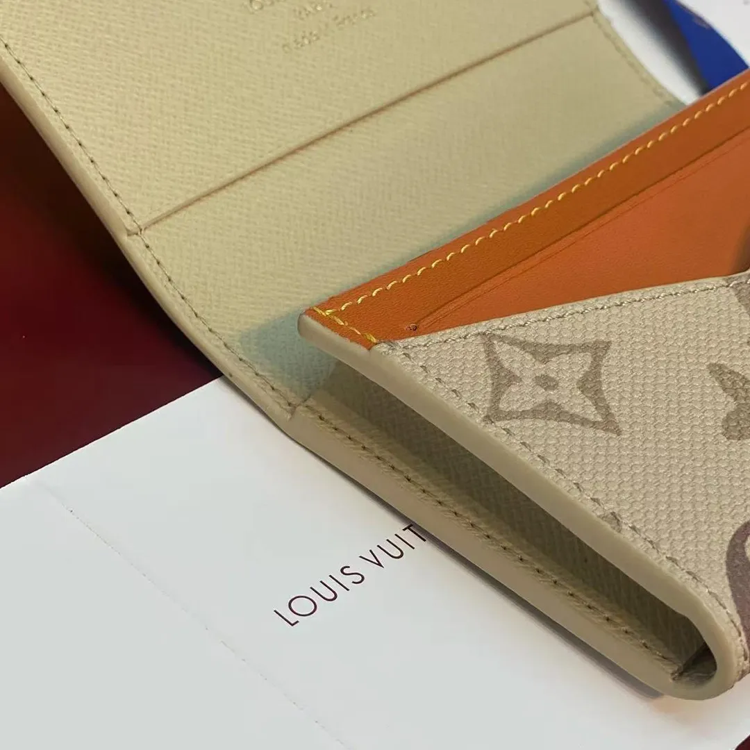 M27053 Enveloppe Carte de Visite Sand Beige Monogram Surplus Coated Canvas