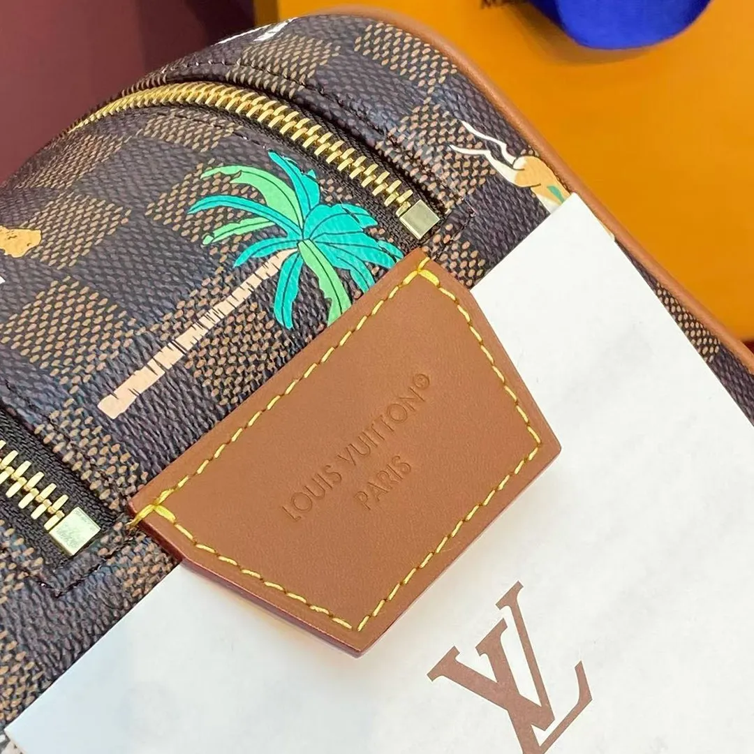 N40889 L.V x The Darjeeling Limited Dopp Kit Canvas Brown Damier Ebene Heritage Coated Canvas