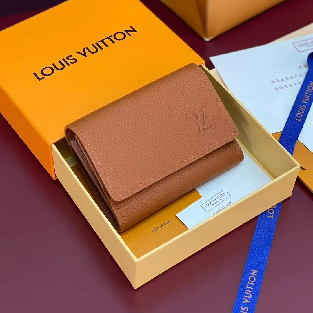 M25957 Victor Wallet L.V Aerogram Tan Waxy Calfskin Leather