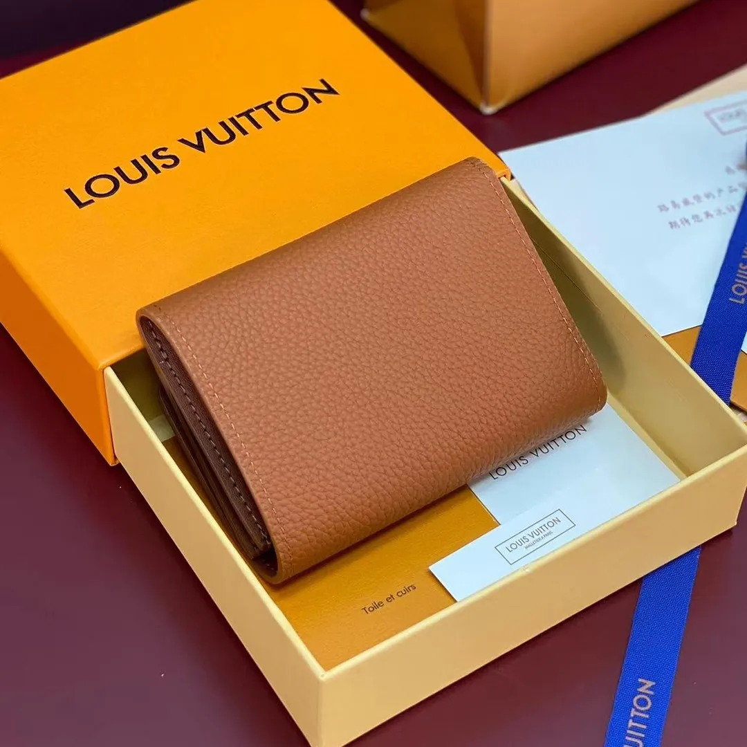 M25957 Victor Wallet L.V Aerogram Tan Waxy Calfskin Leather