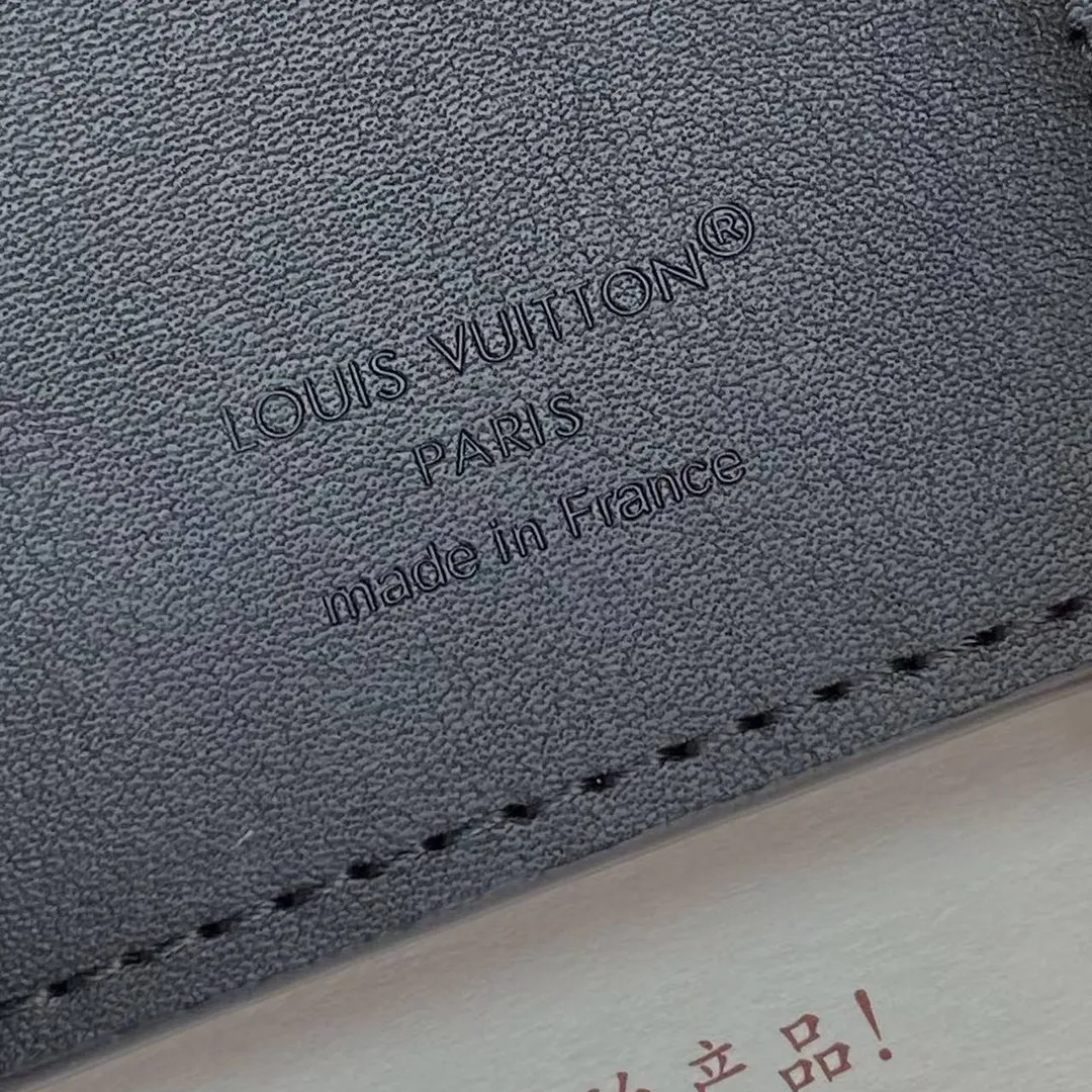 M26250 Victor Wallet L.V Aerogram Black Grained Millésime Calf Leather