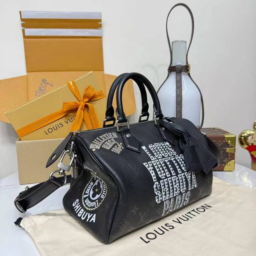 M26180 Speedy P9 Bandoulière 30 Jackets Black Cowhide Leather