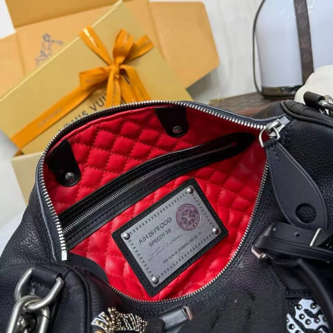 M26180 Speedy P9 Bandoulière 30 Jackets Black Cowhide Leather