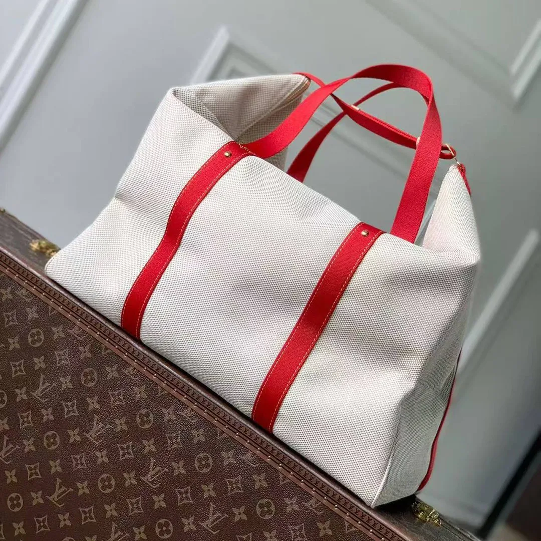 M28509 Voyageur Lighthouse Red Organic Cotton