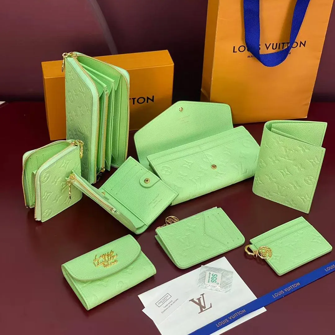 M27715 Zippy Wallet Apple Green Monogram Empreinte Leather