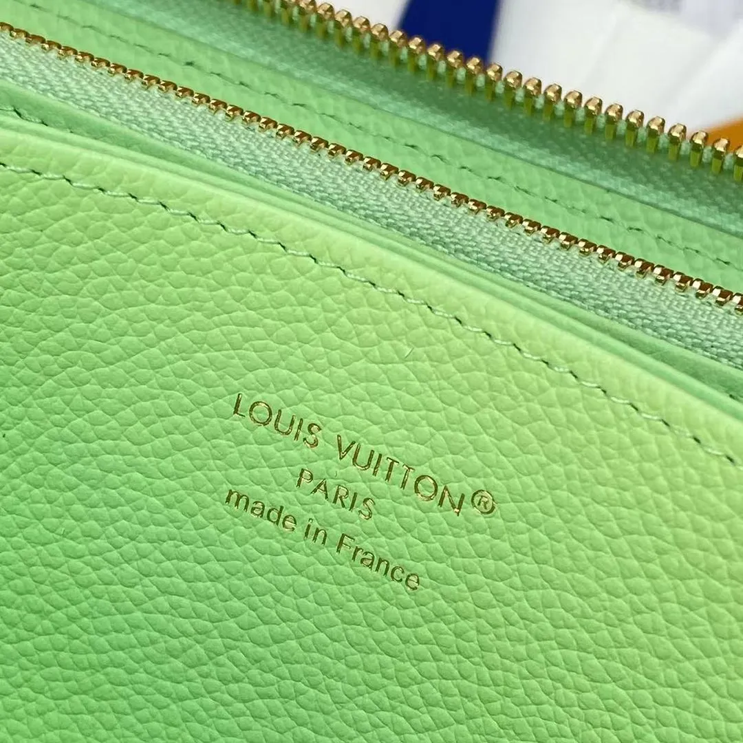 M27715 Zippy Wallet Apple Green Monogram Empreinte Leather