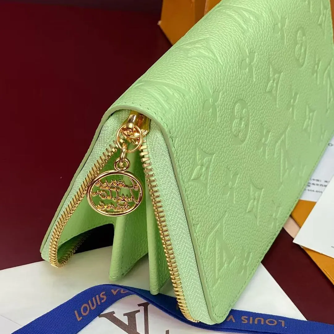 M27715 Zippy Wallet Apple Green Monogram Empreinte Leather