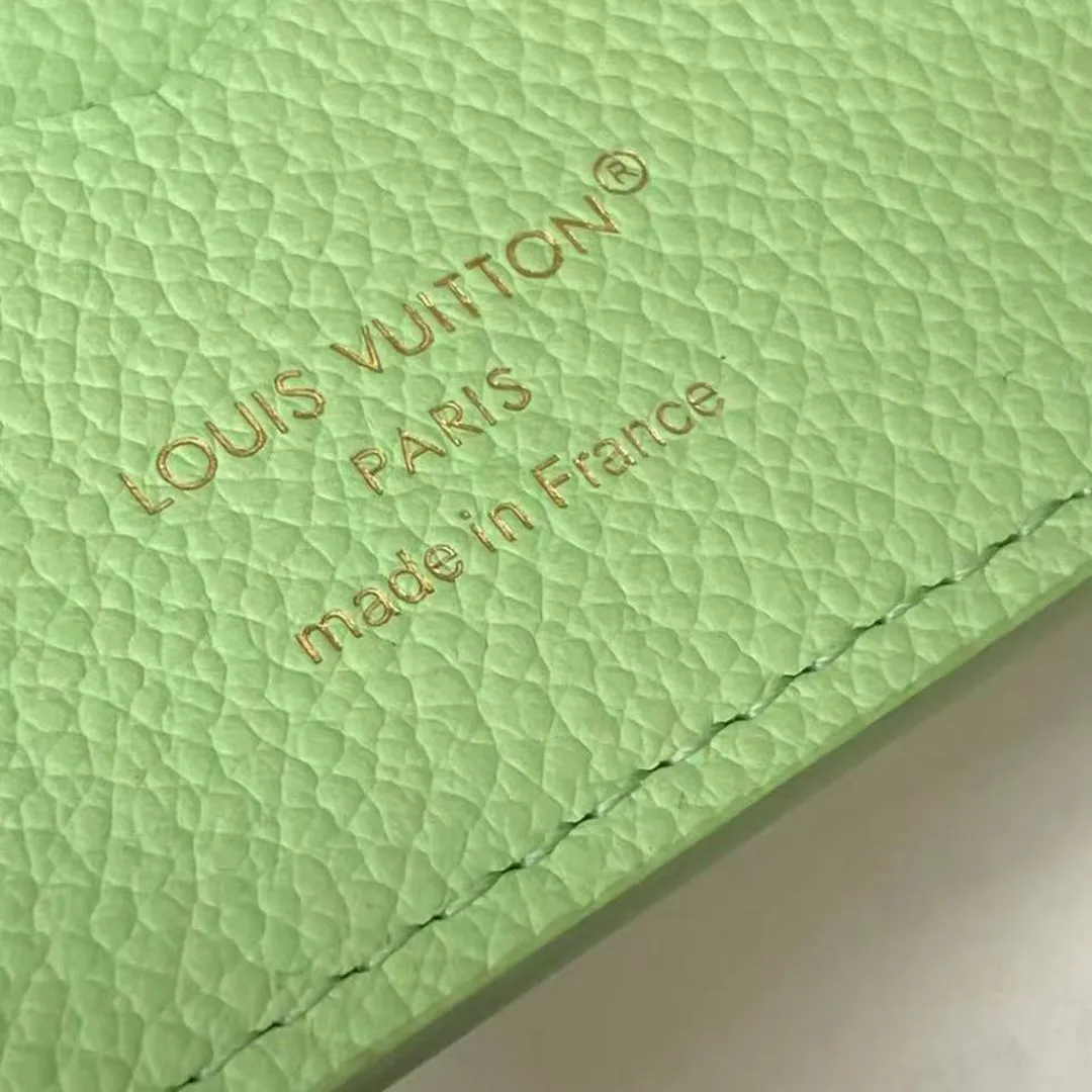 M27678 Passport Cover Apple Green Monogram Empreinte Leather