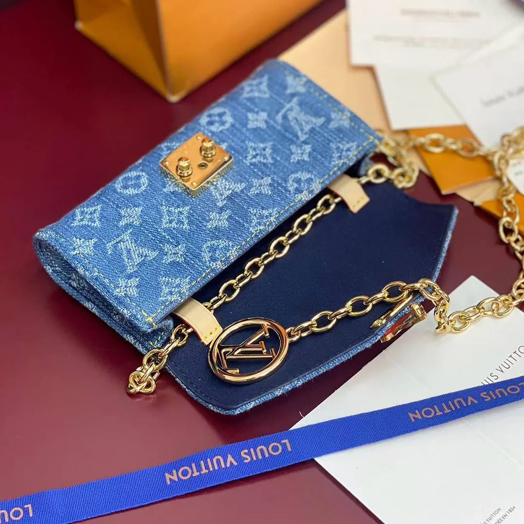M4622Z L.V Pouch Metis Belt Monogram Denim Canvas