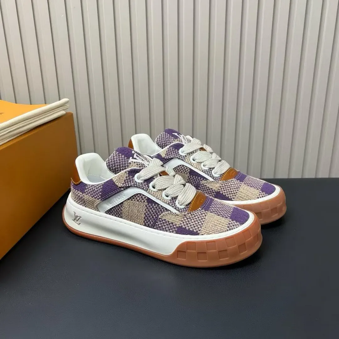 1AJTKD L.V Tilted Sneaker Lilac Canvas