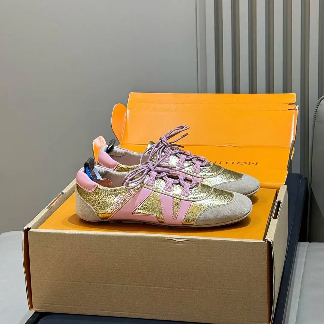 1AJKAY L.V Sneakerina Gold Mix of Materials