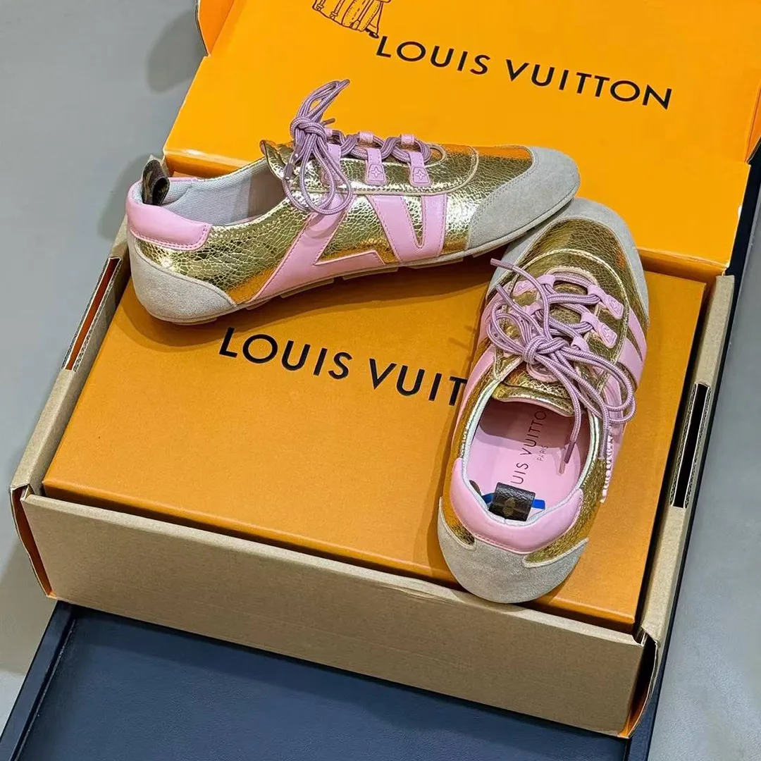1AJKAY L.V Sneakerina Gold Mix of Materials