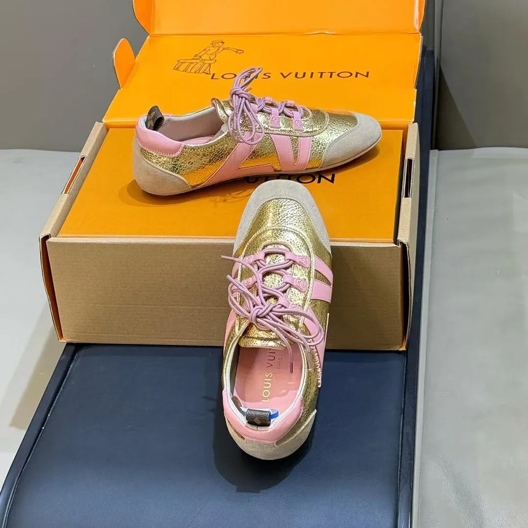 1AJKAY L.V Sneakerina Gold Mix of Materials