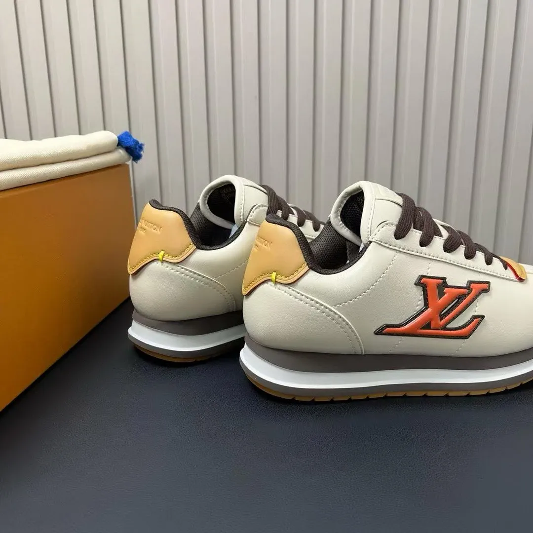 1AIWWM BUTTERSOFT Sneaker Beige Lambskin Plain Calf Leather