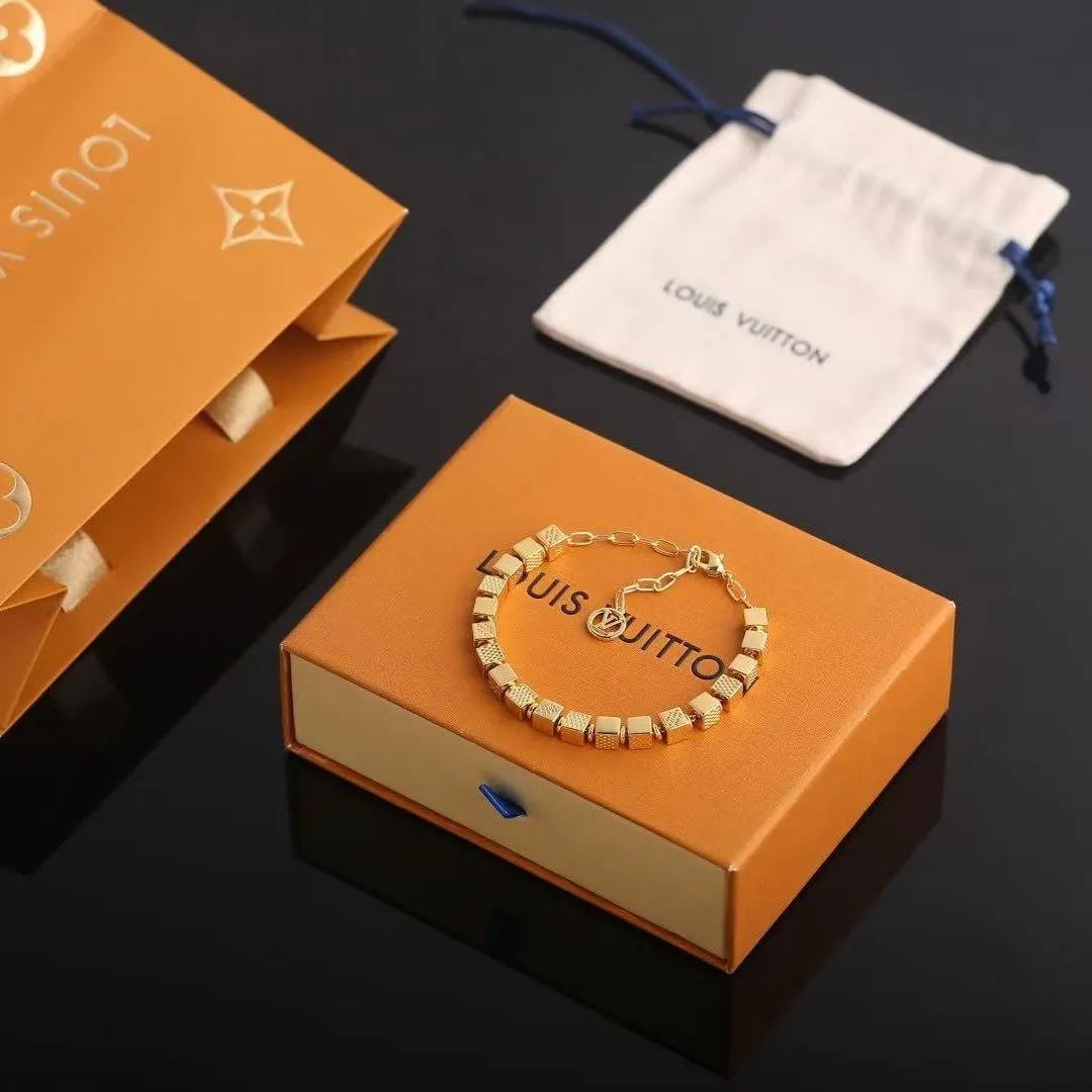 MA024A L.V Cube Bracelet Gold-toned Metal