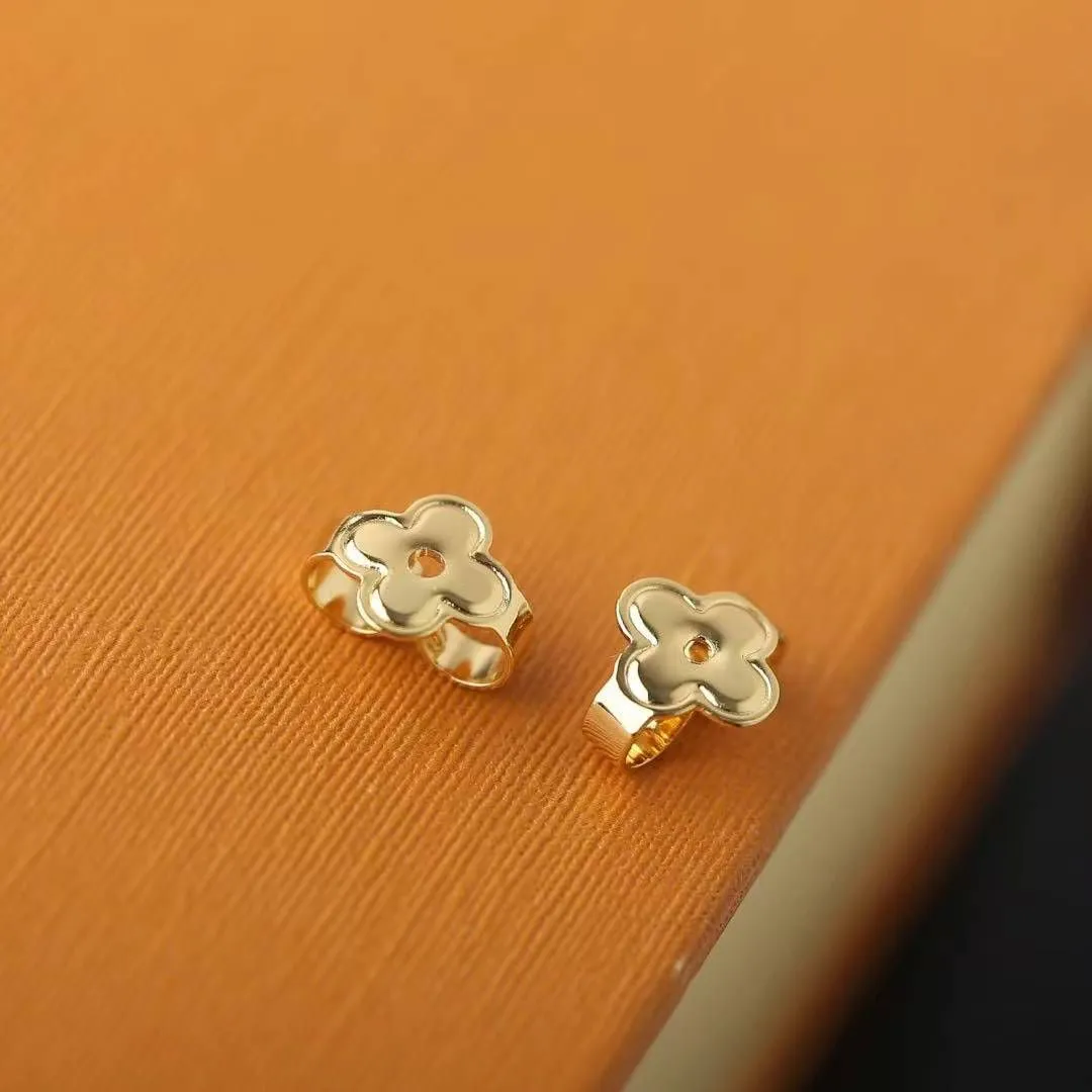 M04074 L.V Cube Earrings Gold-toned Metal