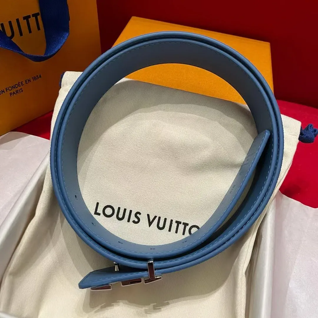 M4739U L.V Initiales Damoflage 40mm Reversible Belt Blue