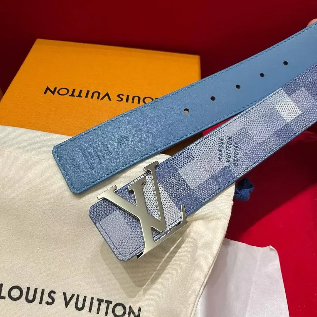 M4739U L.V Initiales Damoflage 40mm Reversible Belt Blue